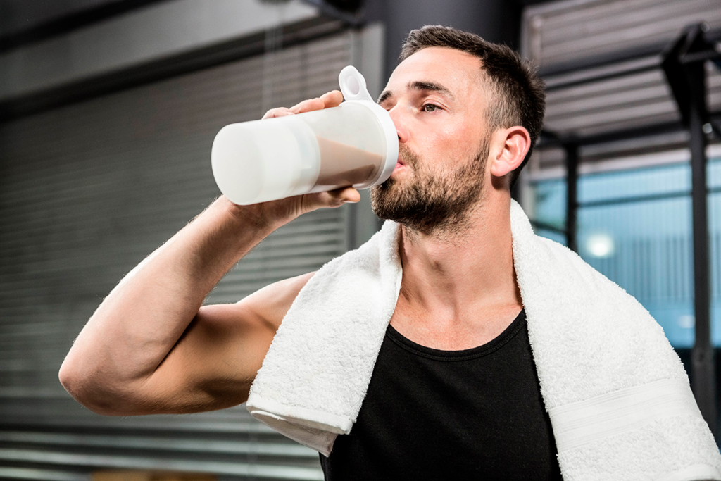 cuánto tiempo después de hacer ejercicio puedo tomar proteína
